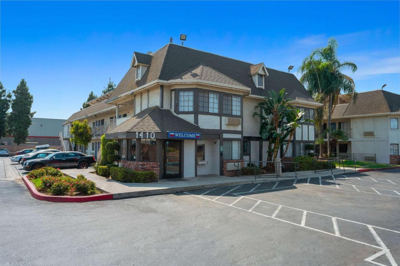 6-merced, Ca - North Hotel Merced