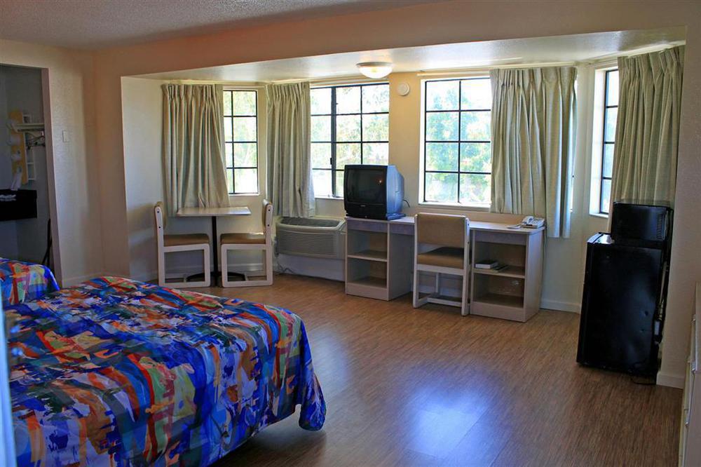 Hotel 6-merced, Ca - North Merced